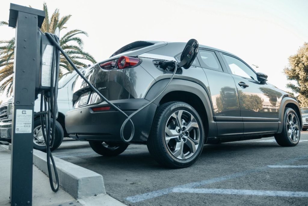 Quelle voiture électrique acheter en 2025 ?